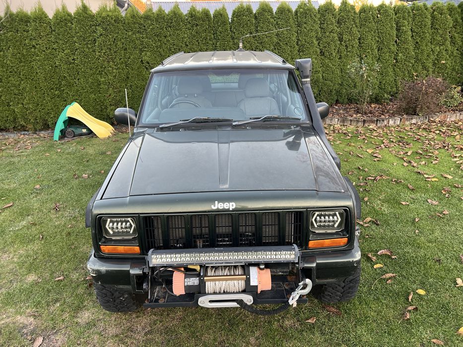 Jeep Cherokee XJ 4.0 B+G lift 4”