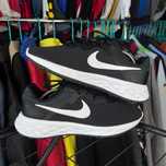 Nike running бігові кросівки 41/26.5см