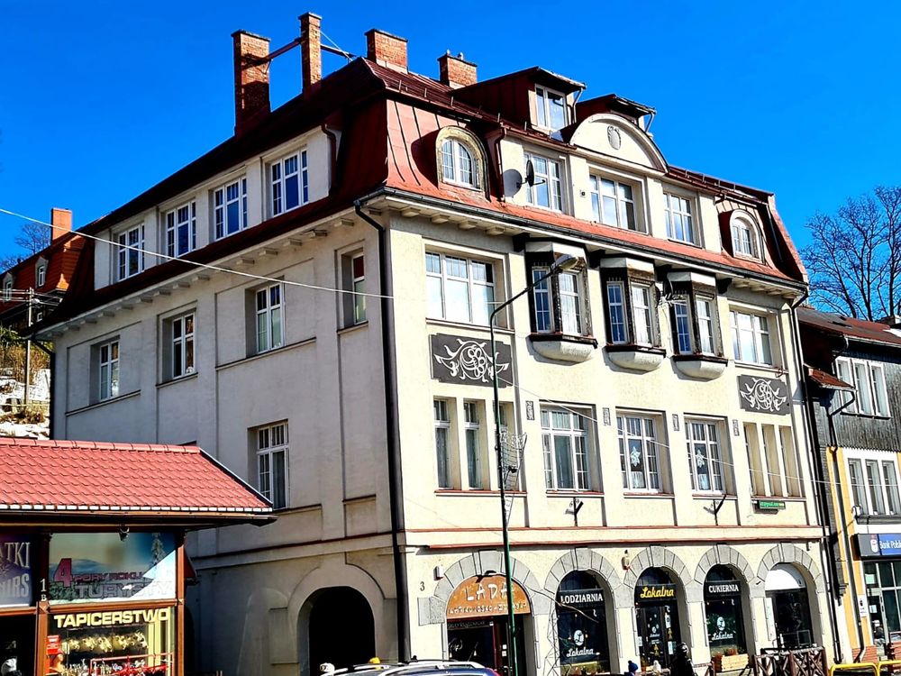 Stacja KARKONOSZE Szklarska Poręba studio w centrum