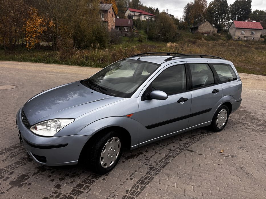 Do sprzedania ford focus kombi 1.8. 2004r