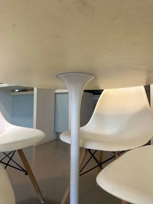 Mesa de. Cozinha com 4 cadeiras