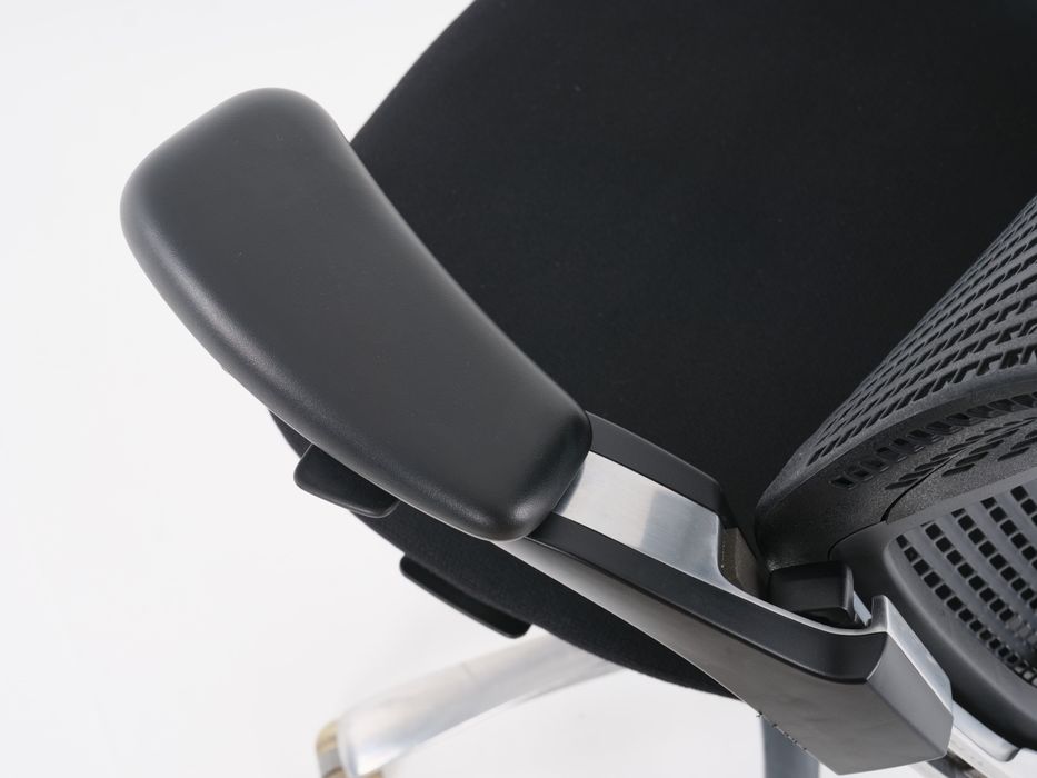 Cadeira modelo Generation by Knoll