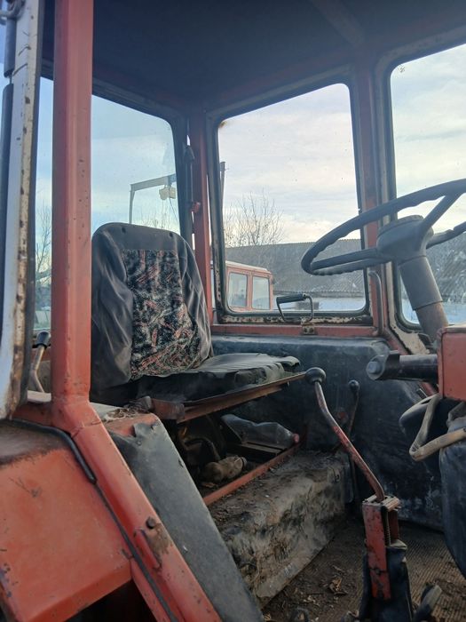 Продам кабіну високу трактора юмз