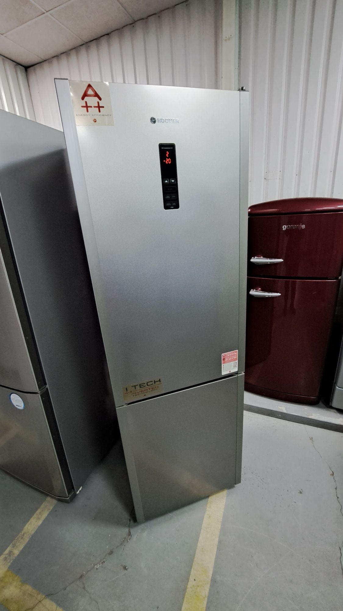 Німецький срібний холодильник Siemens kgn43 невисокий 185*60*60 nofros