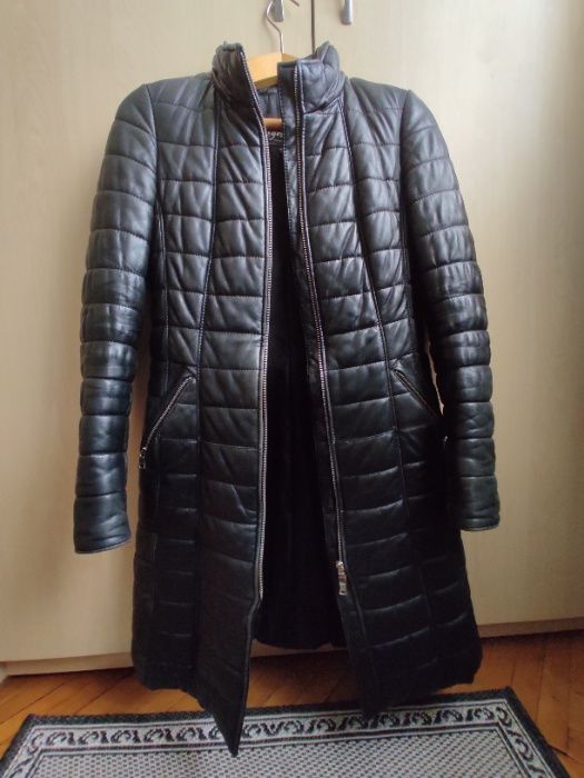 Женская зимняя кожаная куртка-пуховик