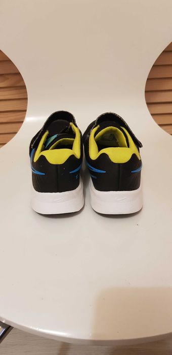 Buty Nike Star Runner rozm 32 sportowe dziecka chłopięce chłopca
