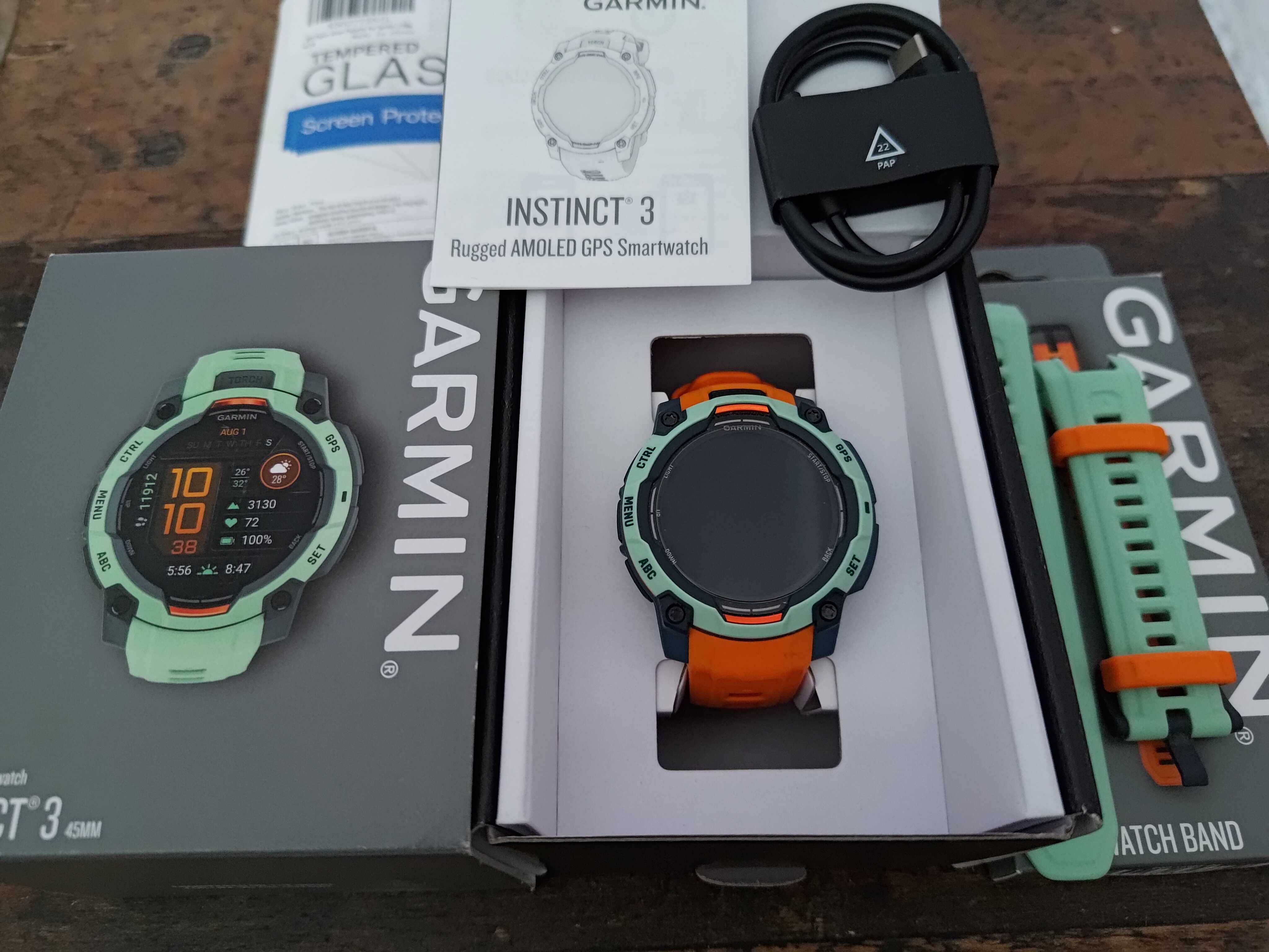 Garmin Instinct 3 45 mm Amoled Zielony