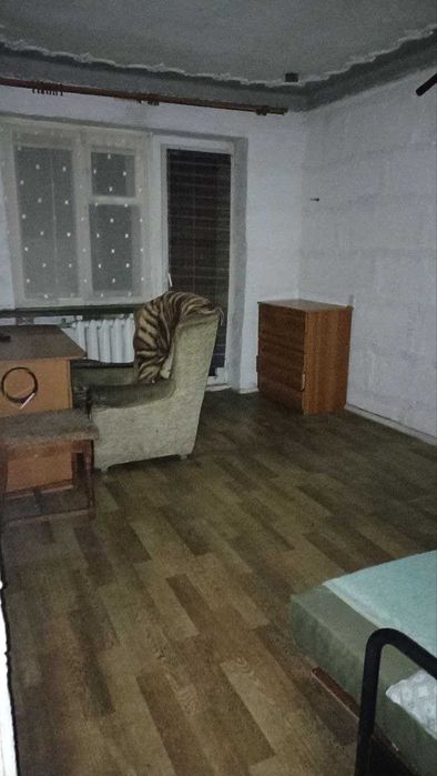 Сдам 1-но комнатную ул. Варненская/ 100 школа.