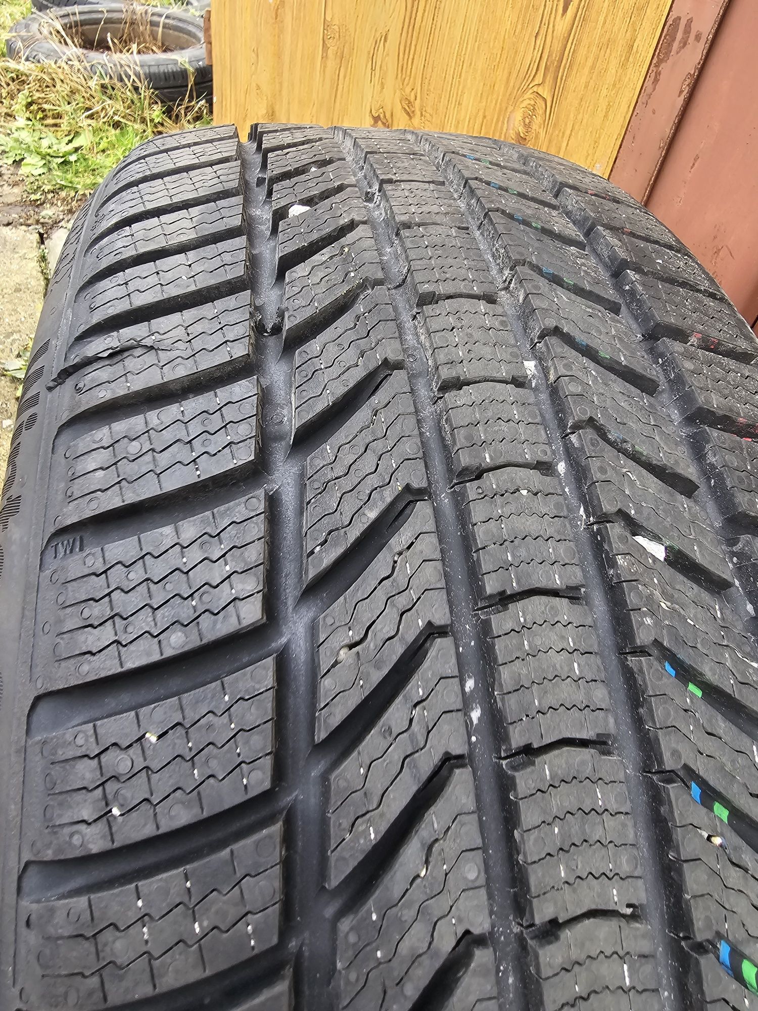 Opony zimowe  Continental WinterContact TS 870 P 225/40 R18