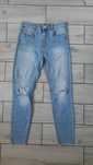 Jeansy Stradivarius 38 stan bardzo dobry