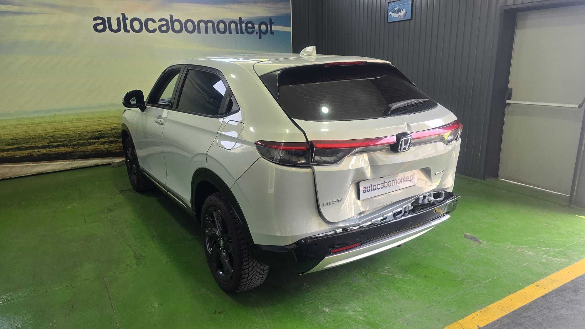 Honda H-RV 1.5 i-MMD e-HEV - Salvado