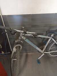 Bicicleta btt usada