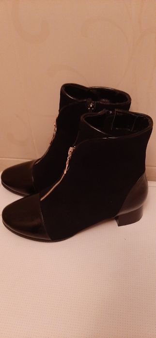 Ботинки осенние новые