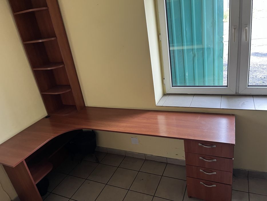 Biórko meble biurowe regał