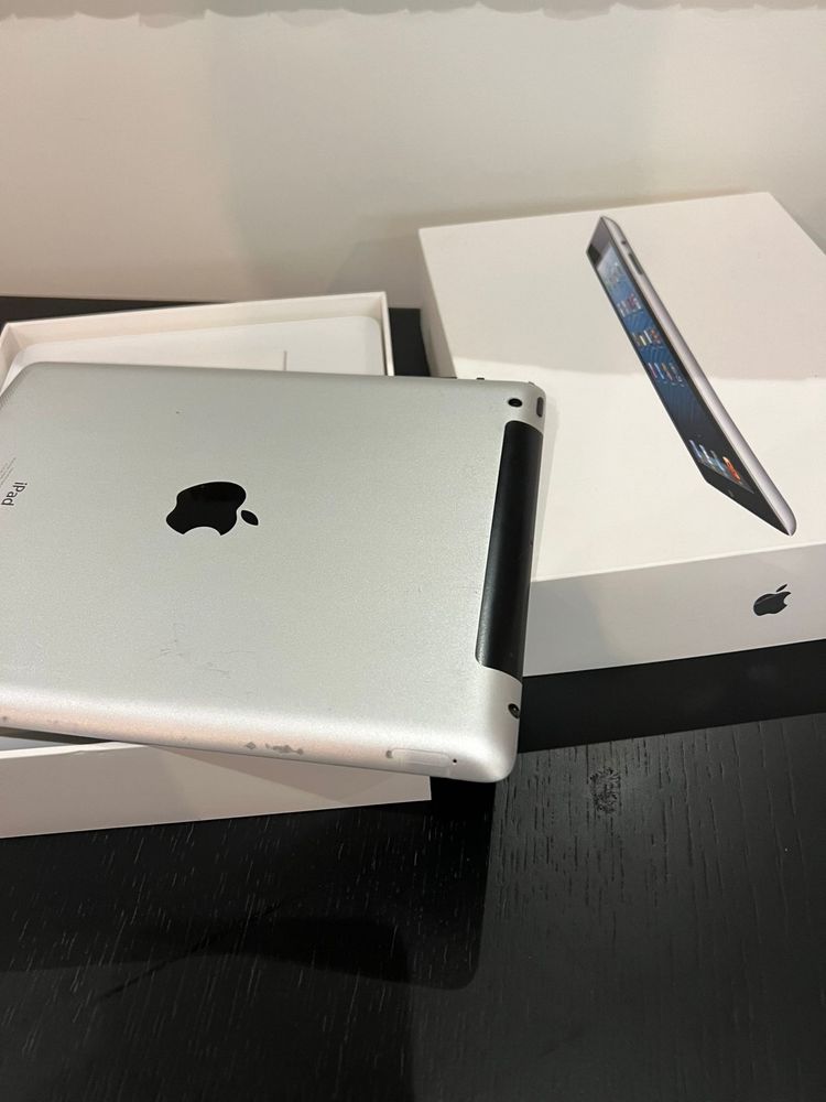 iPad 1ª geração a funcionar perfeitamente