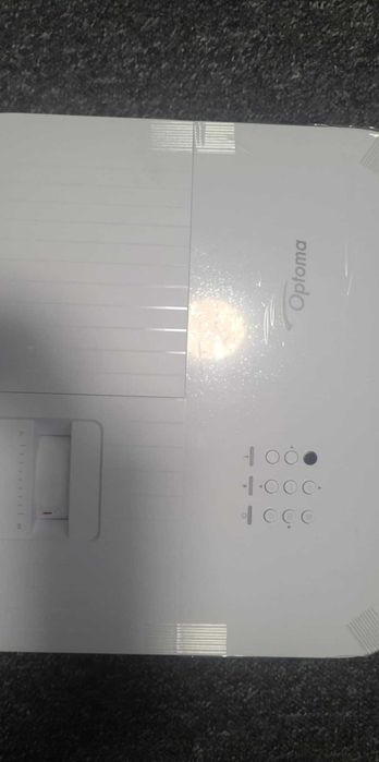 Sprzedam Projektor OPTOMA