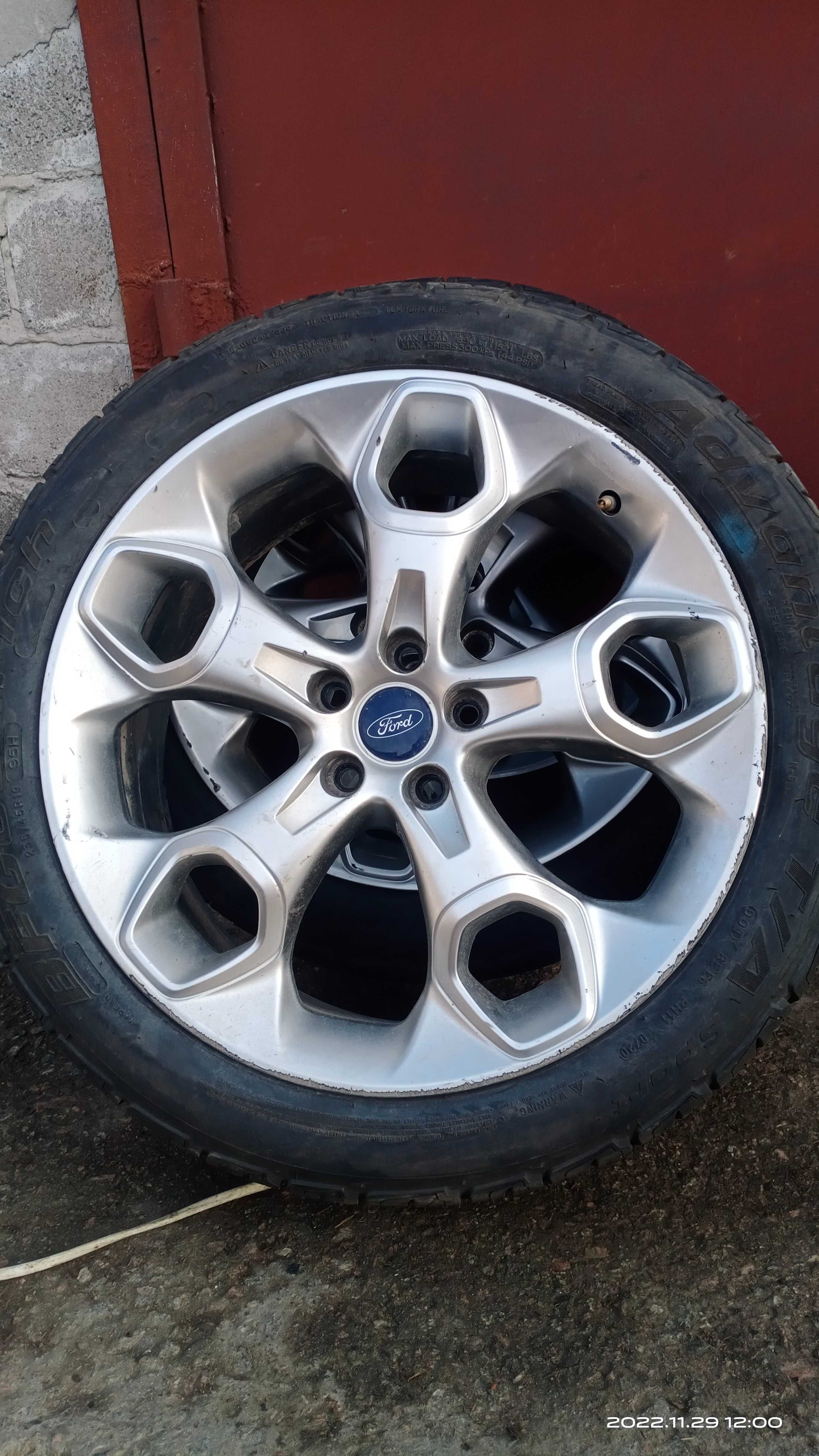 Колесо диск R19 Ford Escape резина зима BFGoodrich 235/45/R19 2020г.