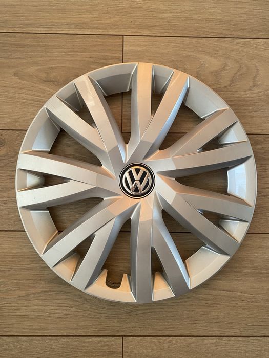 Ковпаки,колпаки оригінальні Вольксваген R16 4шт.