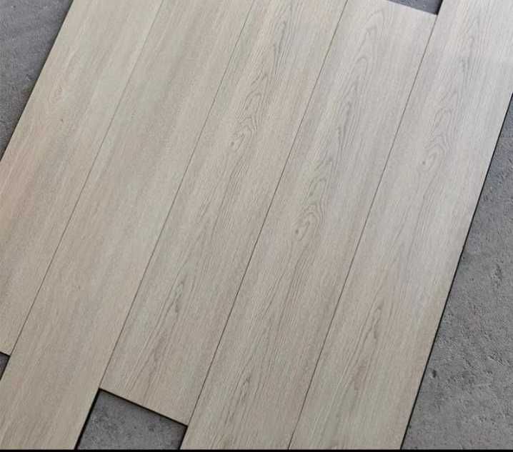 Entrega em toda a Região Norte SPC piso flutuante