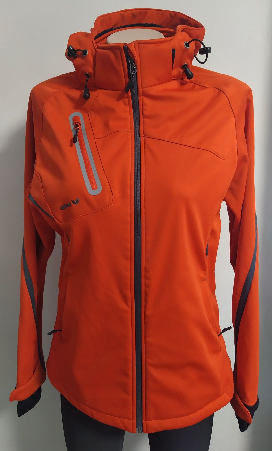 Вітро та водонепроникна куртка Erima Softshell М (38) розмір