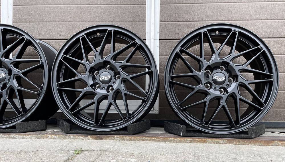 4x felgi aluminiowe Czarne 5x108 r19 et45 8,5J Alufelgi Ford/ Volo 19”