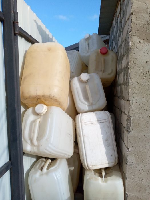 Канистры 20 литров