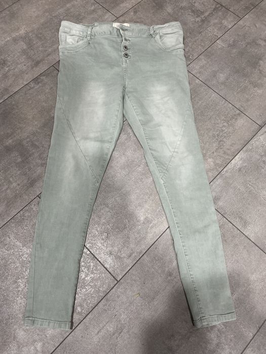 Jeansy damskie 42