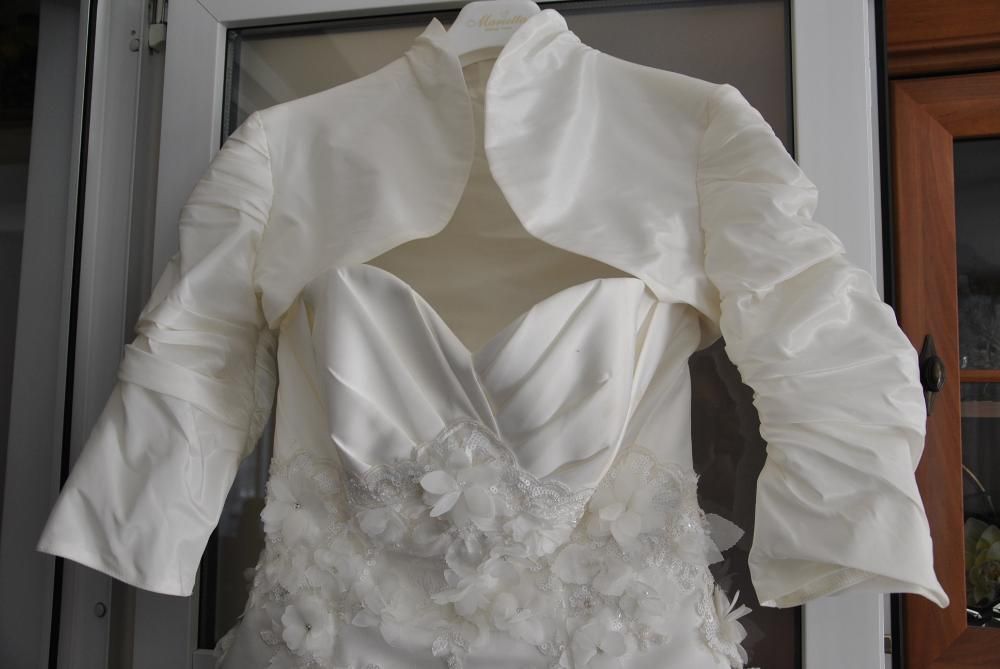 suknia ślubna +bolerko+welon,rozmiar 40-42