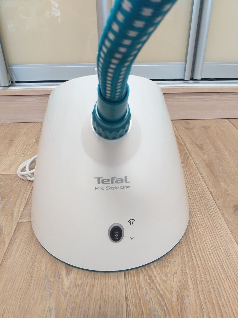 Мощный отпариватель Tefal. 2000W.