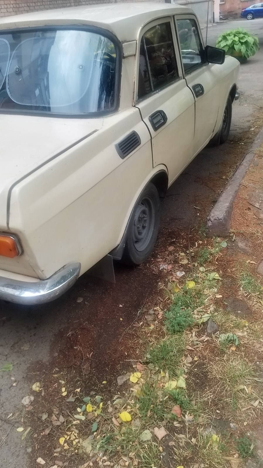 Продам  Москвич 2140