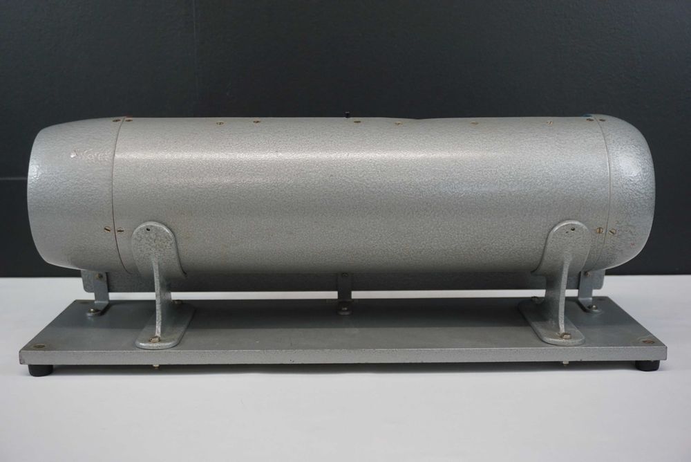 Model pomoc naukowa silnik turboodrzutowy odrzutowy PRL samolot