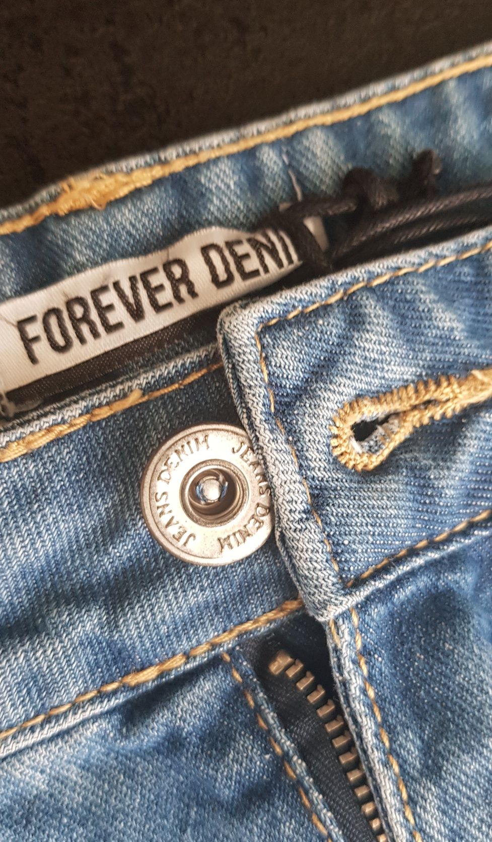 Жіночі джинси Forever