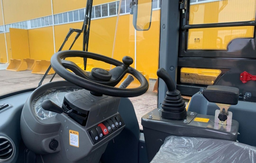 Фронтальний навантажувач TDC HK 319 2025
