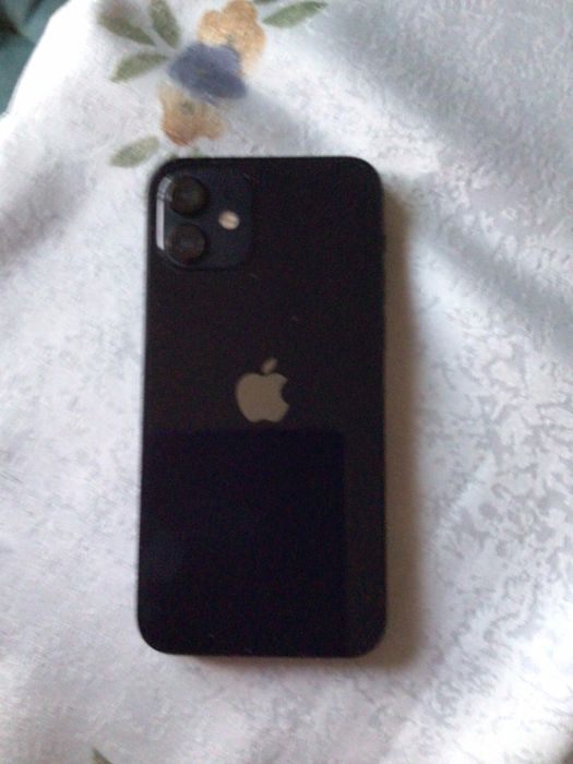 iPhone 12 64GB preto em excelente estado