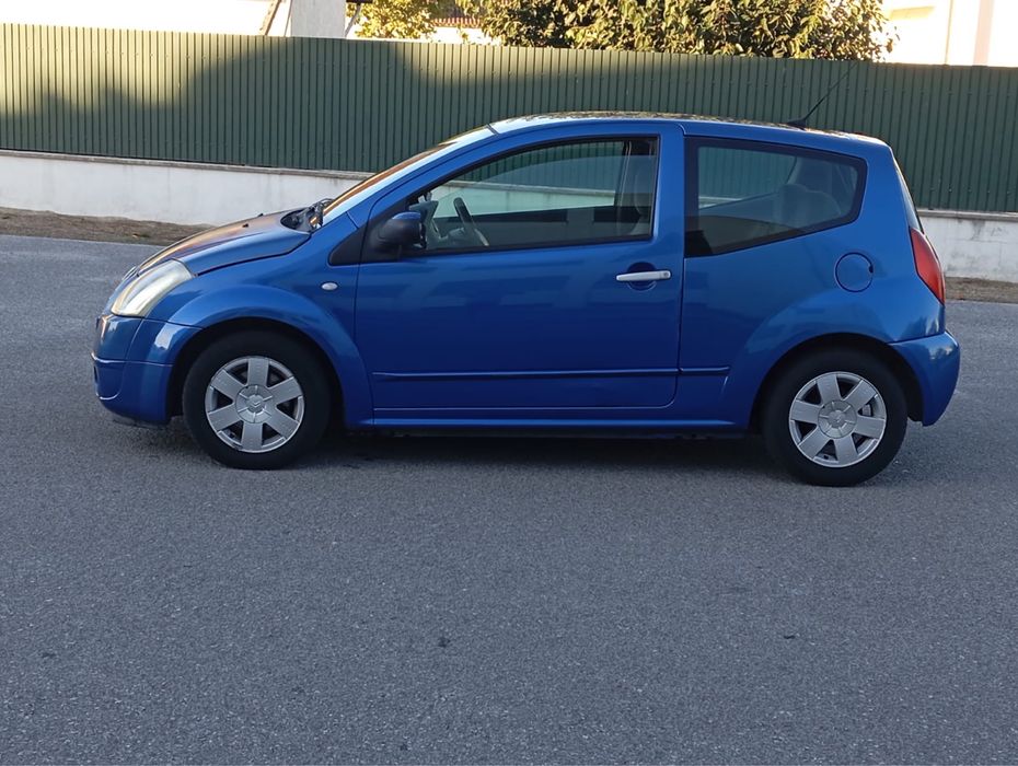 Citroën C2 1.1 Gasolina – Ar Condicionado – 2.500 €