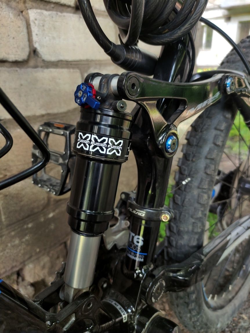 Продам велосипед Jamis Dakar AMT 650 Comp (Enduro/Freeride)