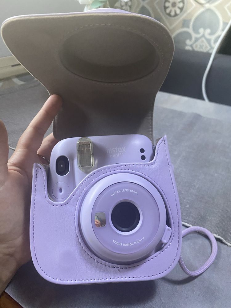 Instax Mini 11 com Capa