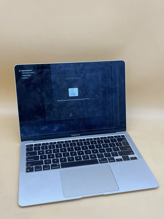 Macbook air m1 8gb 256, стан на фото