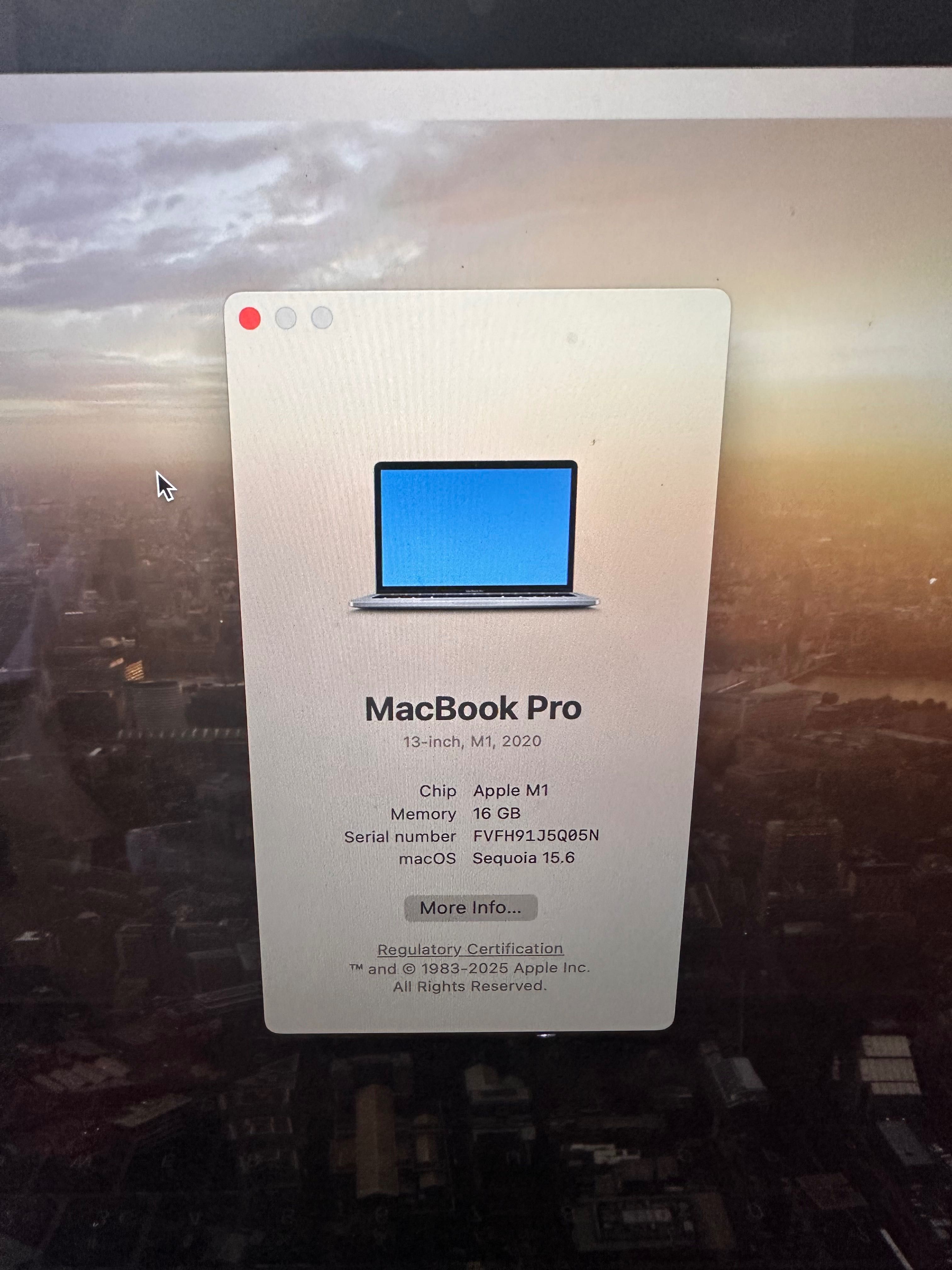 MacBook Pro 13” (M1, 2020) - 16GB RAM, 256GB SSD