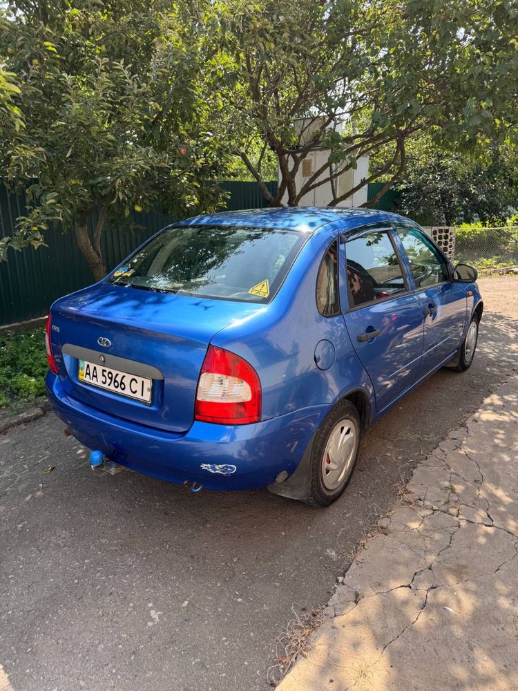 Продам автомобіль Лада Калина