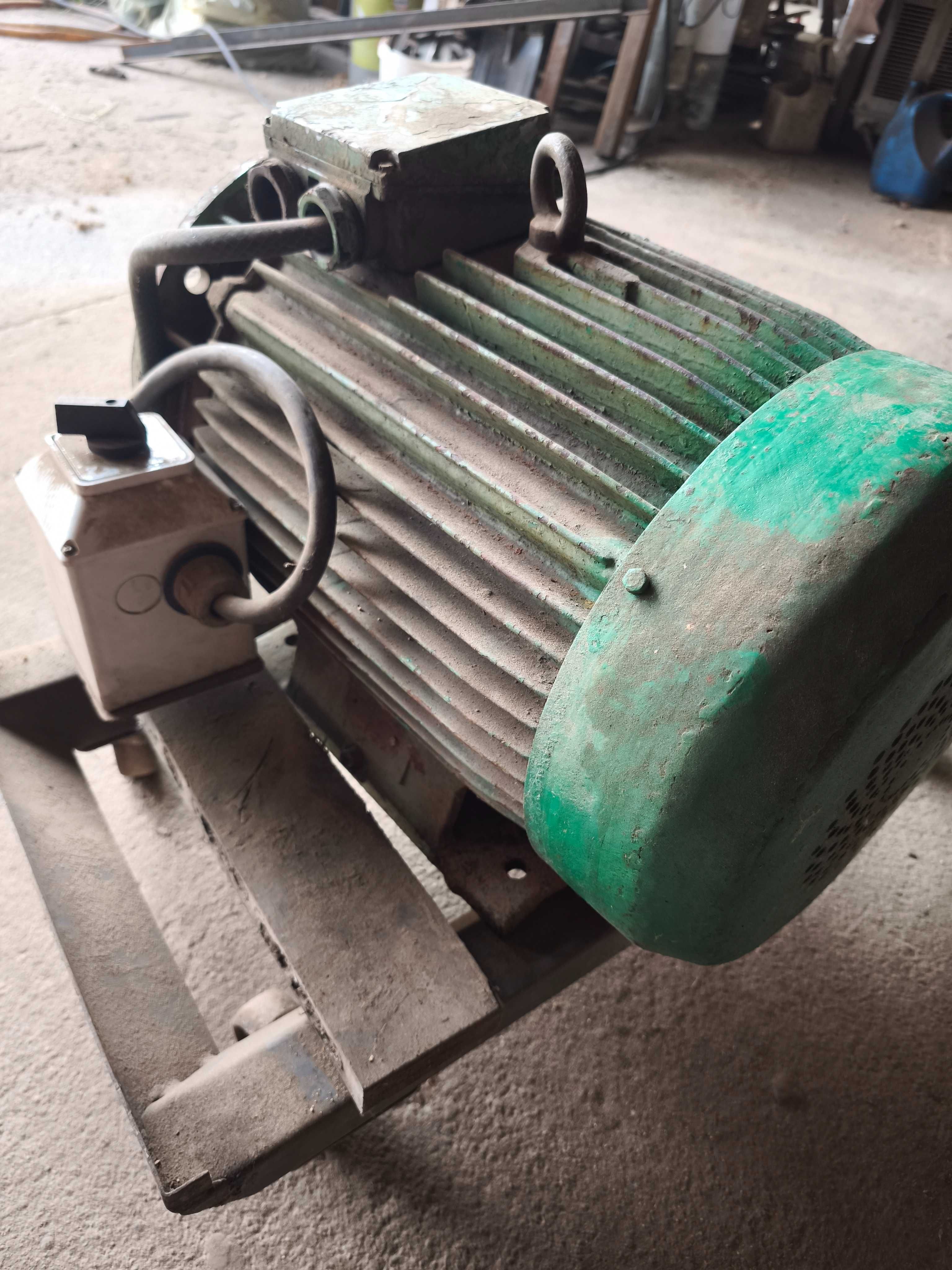 Silnik elektryczny 22kw 2 biegi