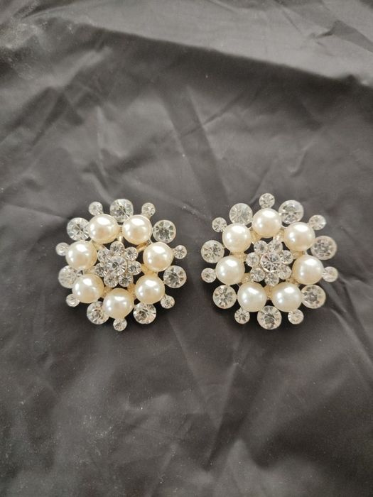 Пуговиці зі стразами