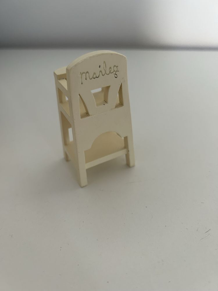 Krzeselko do karmienia myszek i krolikow micro maileg