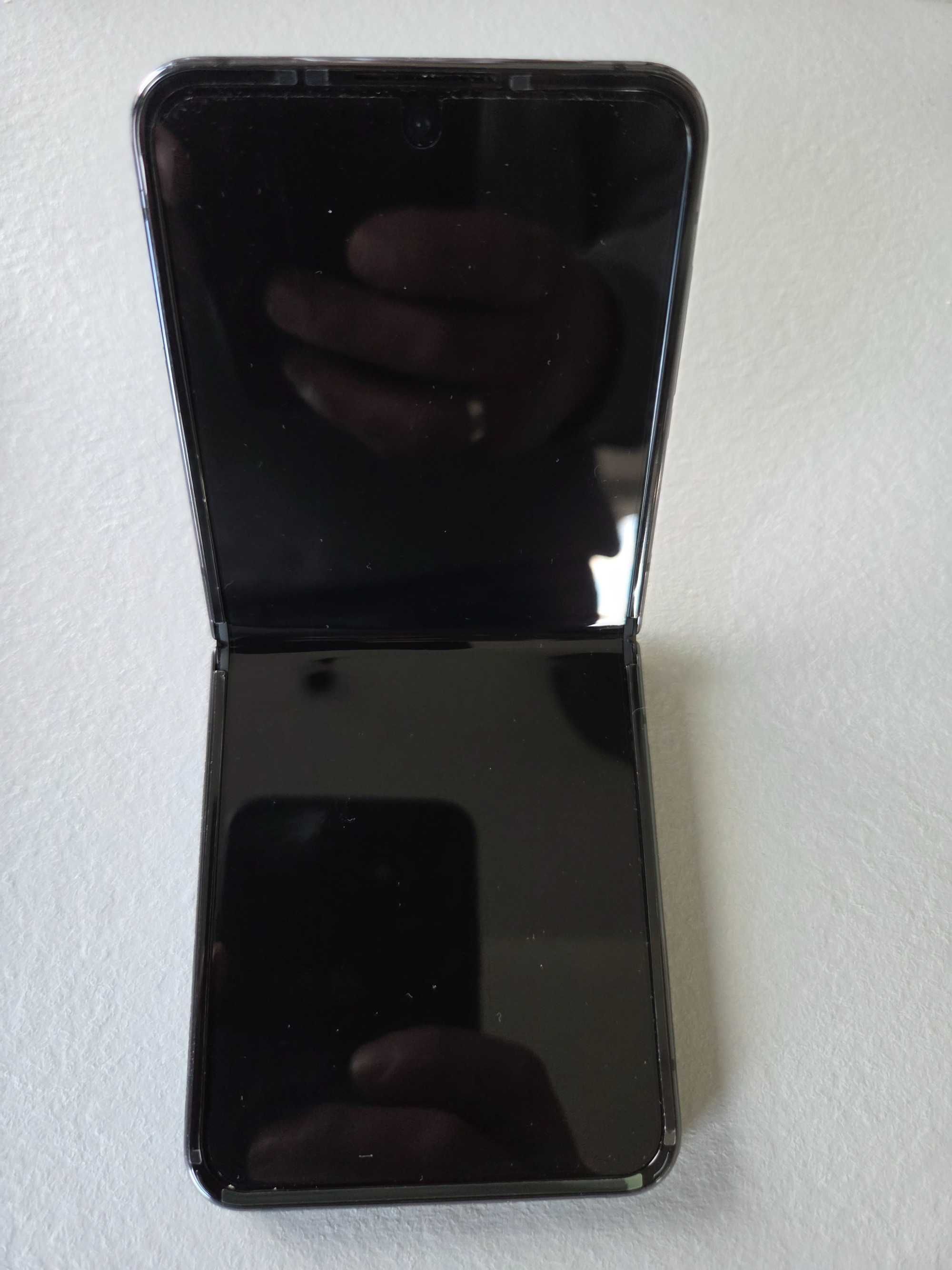 Telefon Samsung Z Flip4