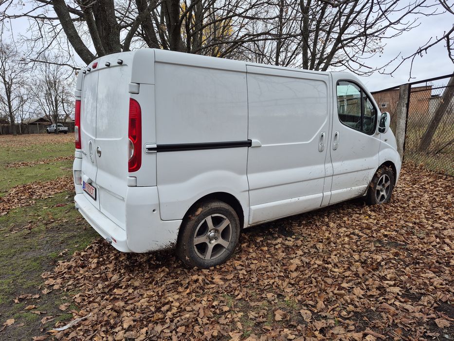 Ніссан Прімастар