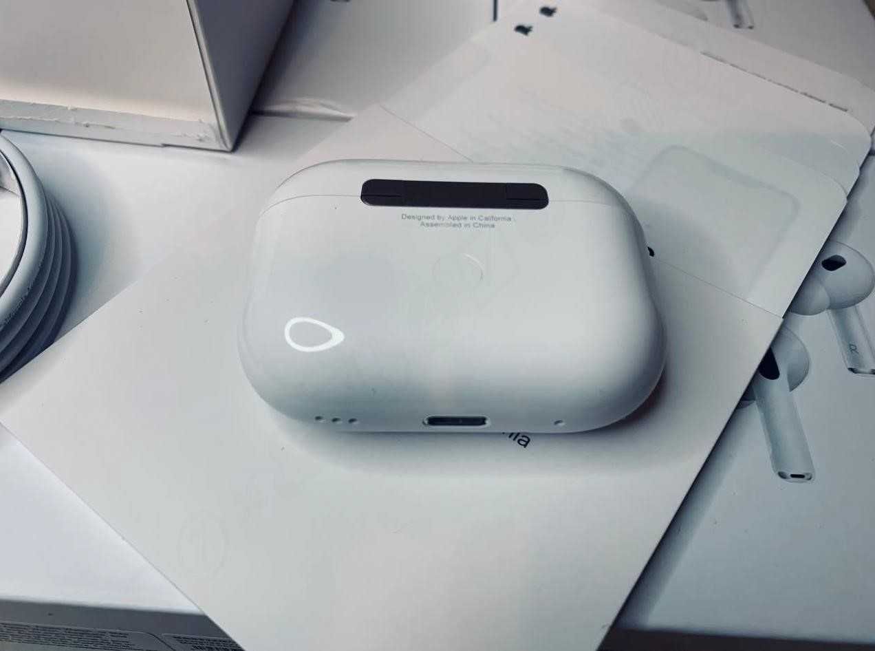 Топові Навушники AirPods pro Gen 2 з шумоподавлінням 1в1 +чохол