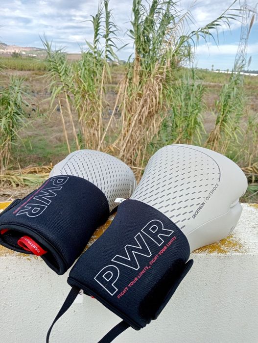 Suporte + saco de boxe