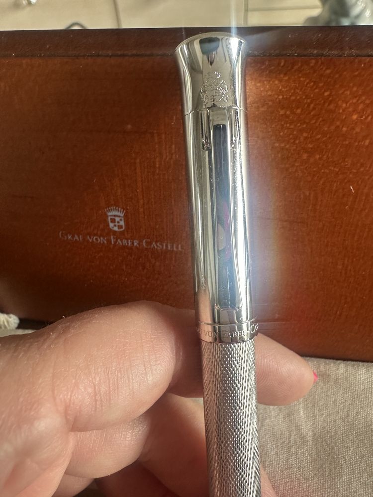 Pióro wieczne marki Graf von Faber-Castell razem z opakowaniami - nowe