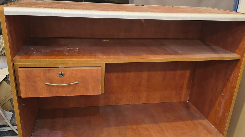 Biurko solidne pilnie sprzedam