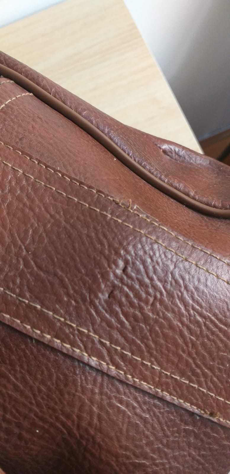 Skórzana retro torba podróżna.